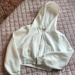 White cropped zip-up hoodie